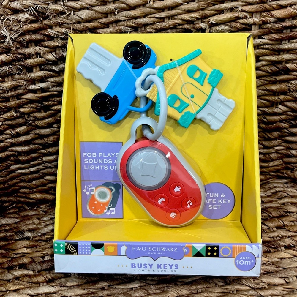 FAO Schwarz Busy Keys Lights & Sounds Baby Toddler Car Toy FOB Key Chain Pretend